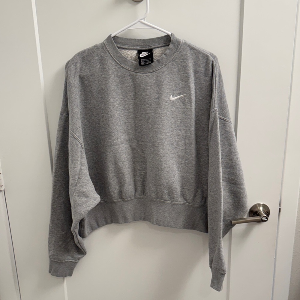 NIKE cropped oversized sweater in grey size XS